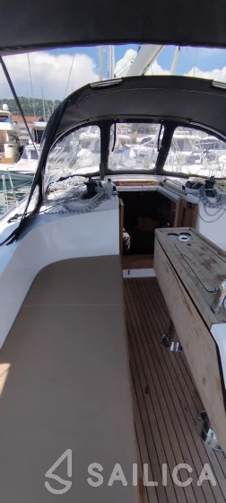Bavaria 37 Cruiser - Yacht Charter Sailica
