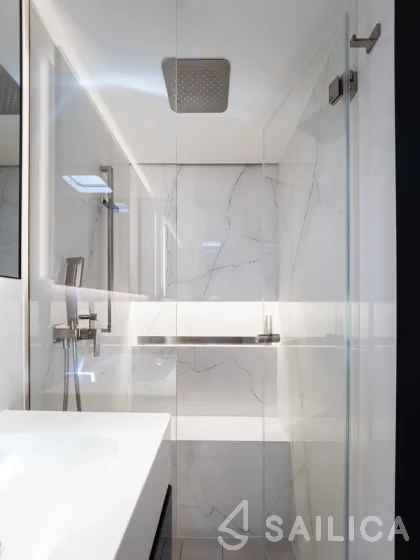 Sunreef 70 - Yacht Charter Sailica