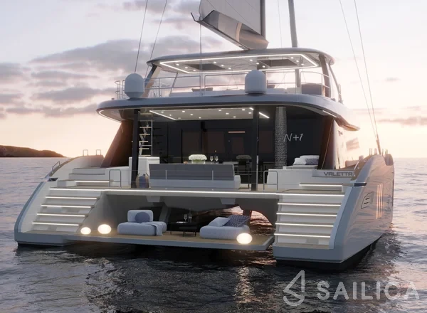 Sunreef 70 - Yacht Charter Sailica