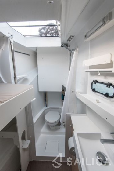 Bali 5.4. - Yacht Charter Sailica