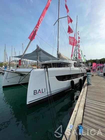 Bali Catsmart - Yacht Charter Sailica