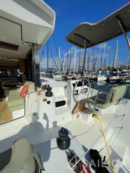 Bali Catsmart - Yacht Charter Sailica