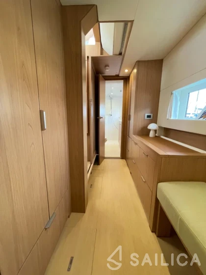 Bali Catsmart - Yacht Charter Sailica