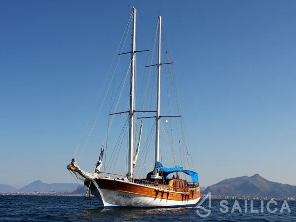 Gulet - Yacht Charter Sailica