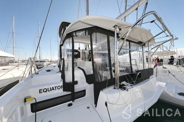 Lagoon 42 - Photo #71 Lagoon 42 - Yacht Charter Sailica