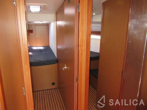 Bavaria 50 Cruiser - Yacht Charter Sailica