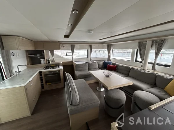 Lagoon 51 - Yacht Charter Sailica