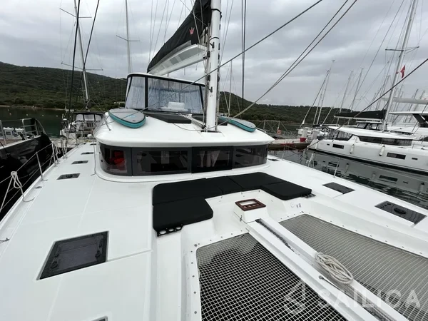 Lagoon 51 - Yacht Charter Sailica