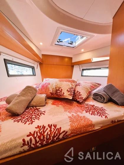 Bavaria C38 - Yacht Charter Sailica