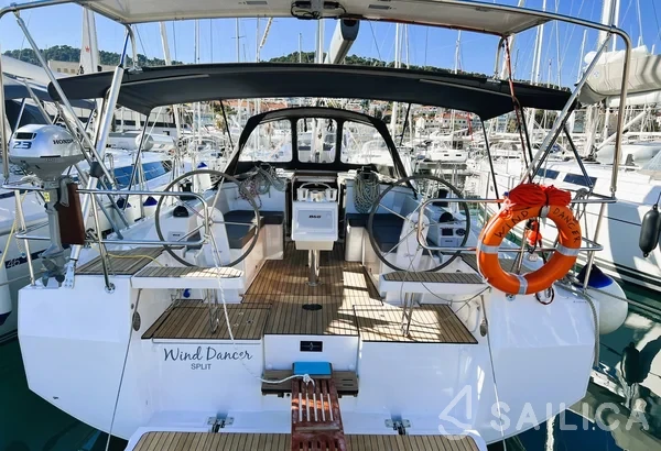 Bavaria C38 - Yacht Charter Sailica