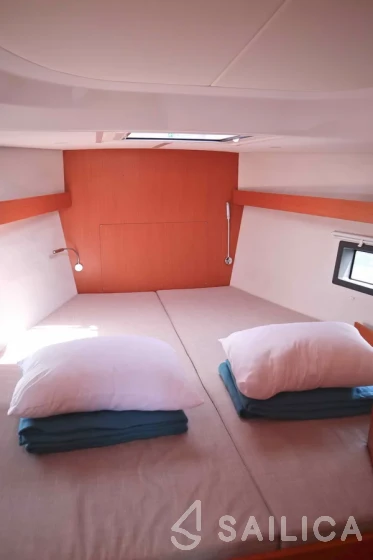 Bavaria C42 - Yacht Charter Sailica