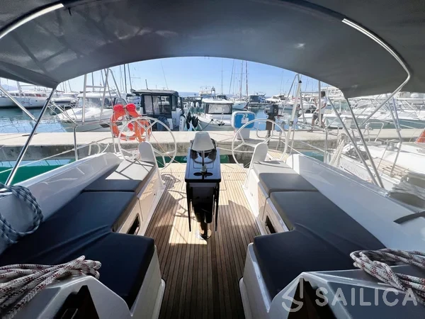 Bavaria 46 Cruiser - Yacht Charter Sailica