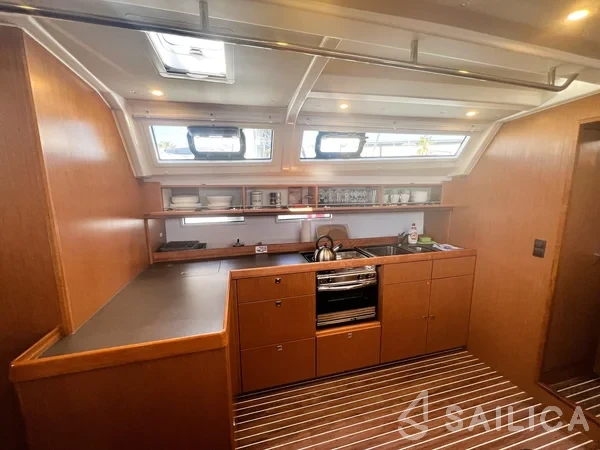 Bavaria 46 Cruiser - Yacht Charter Sailica