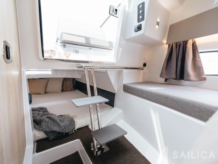 Noblesse 830 - Yacht Charter Sailica