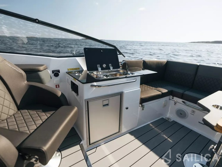 Noblesse 830 - Yacht Charter Sailica