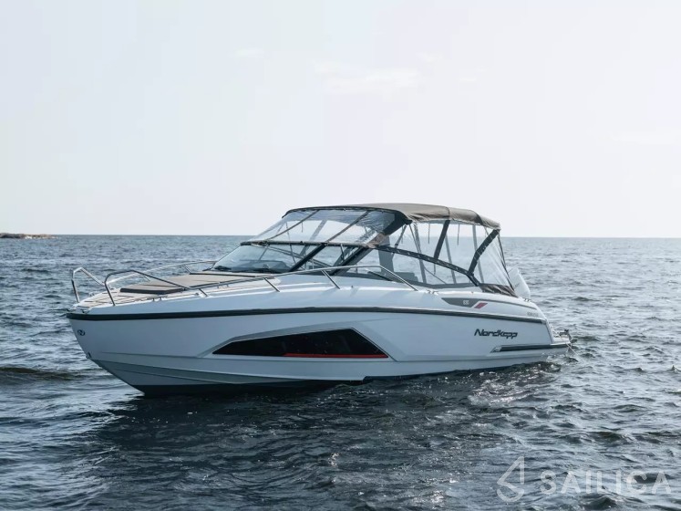 Noblesse 830 - Yacht Charter Sailica