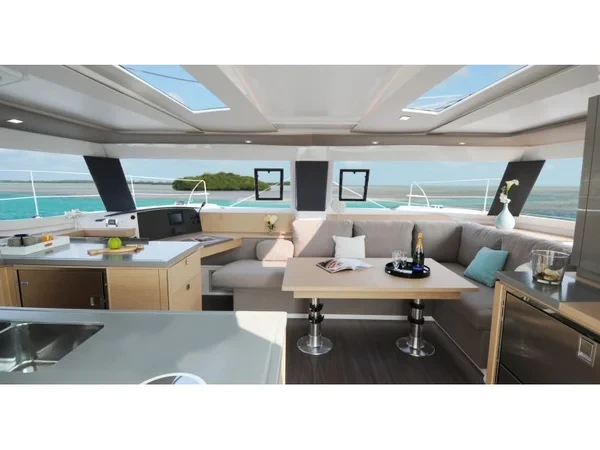 Helia 44 - Yacht Charter Sailica