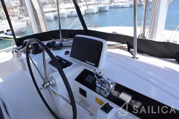 Lagoon 46  - Yacht Charter Sailica