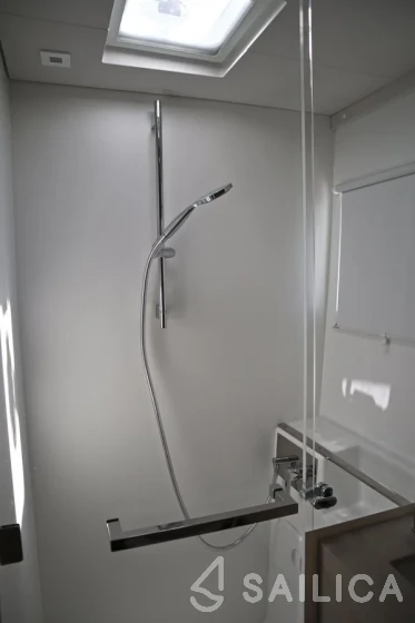 Lagoon 46  - Yacht Charter Sailica