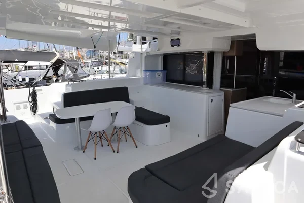 Lagoon 46  - Yacht Charter Sailica