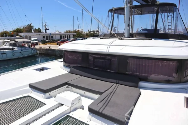 Lagoon 46  - Yacht Charter Sailica
