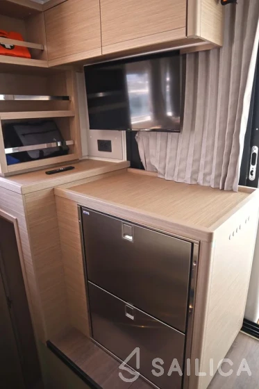 Lagoon 46  - Yacht Charter Sailica