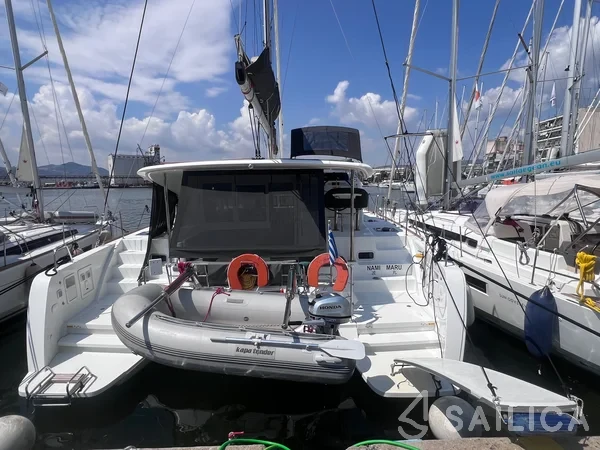 Lagoon 40 - Yacht Charter Sailica