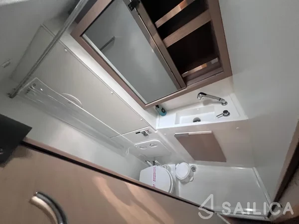 Lagoon 40 - Yacht Charter Sailica