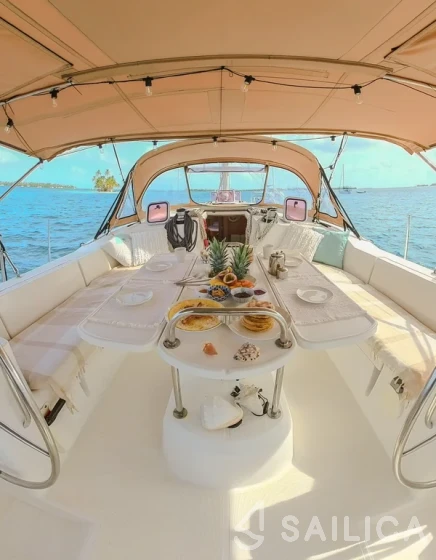 Sun Odyssey 44i - Yacht Charter Sailica