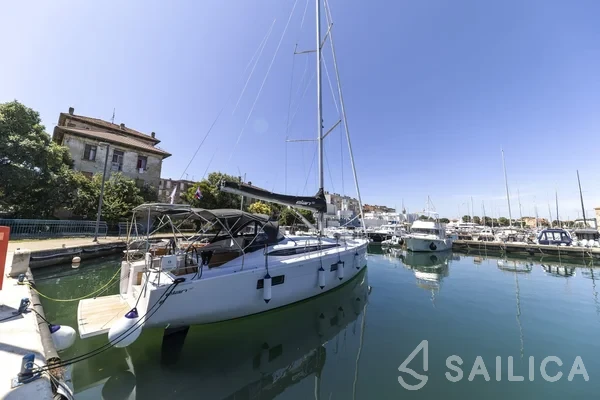 Elan 45 Impression - Yacht Charter Sailica