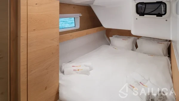 Elan 45 Impression - Yacht Charter Sailica