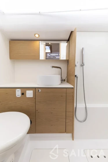 Elan 45 Impression - Yacht Charter Sailica