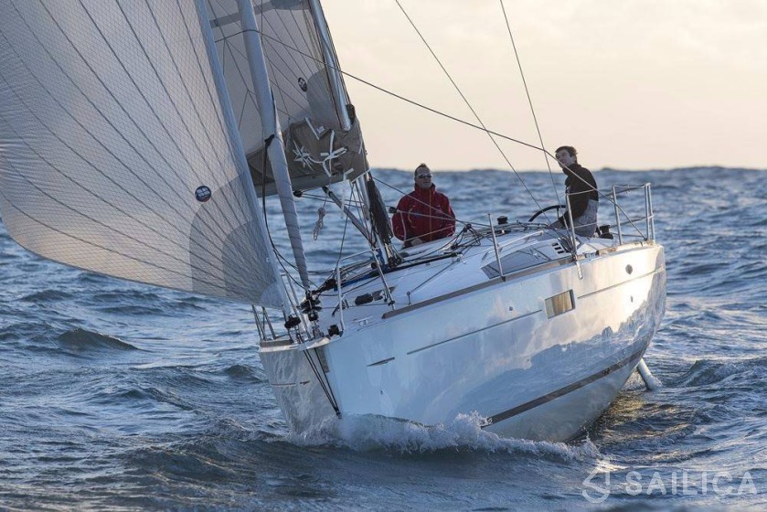 Sun Odyssey 349 - Yacht Charter Sailica