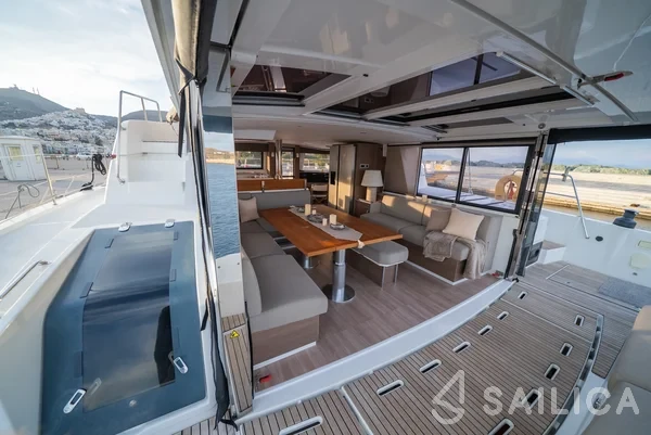 Bali 4.6 - Yacht Charter Sailica