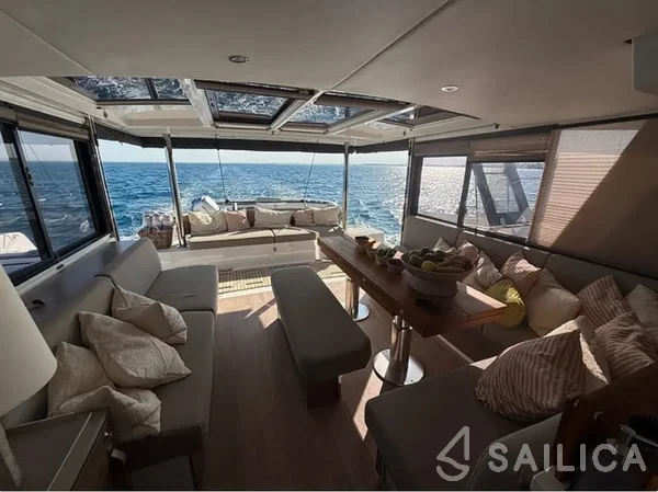 Bali 4.6 - Yacht Charter Sailica