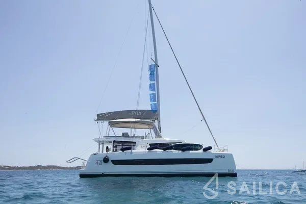Bali 4.8  - Yacht Charter Sailica