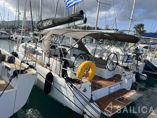 Sun Odyssey 380 - Yacht Charter Sailica
