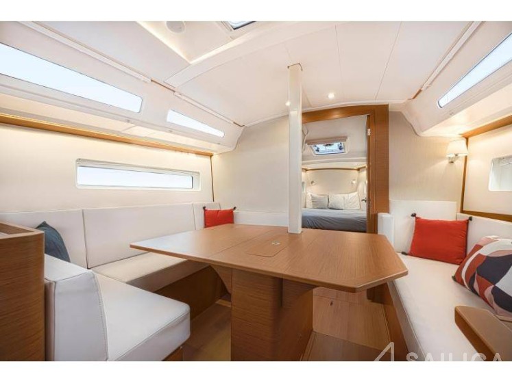 Sun Odyssey 380 - Yacht Charter Sailica