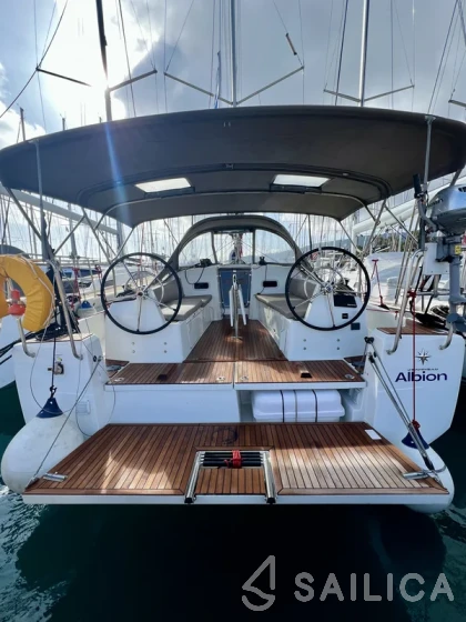 Sun Odyssey 380 - Yacht Charter Sailica