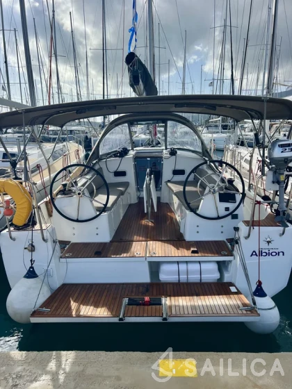 Sun Odyssey 380 - Yacht Charter Sailica