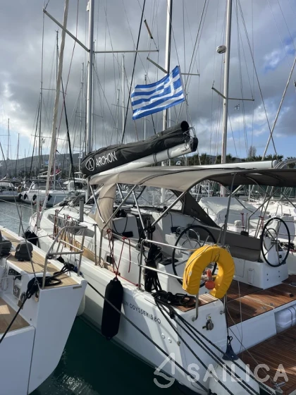 Sun Odyssey 380 - Yacht Charter Sailica