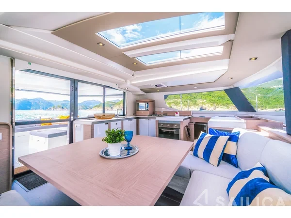 Tanna 47 - Yacht Charter Sailica