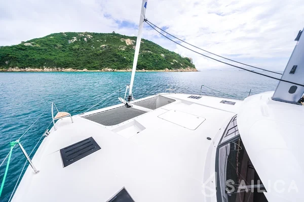 Tanna 47 - Yacht Charter Sailica