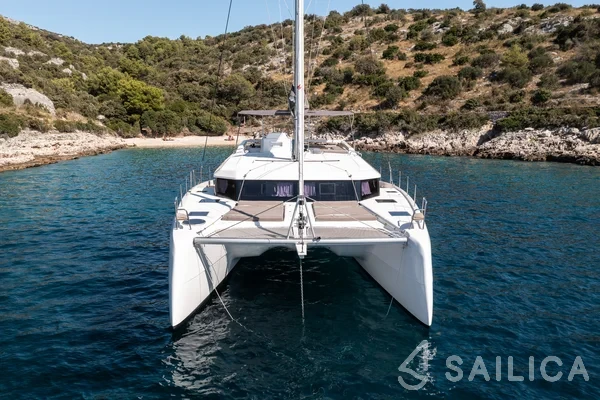 Dufour 48 - Yacht Charter Sailica