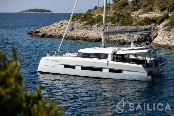 Dufour 48 - Yacht Charter Sailica