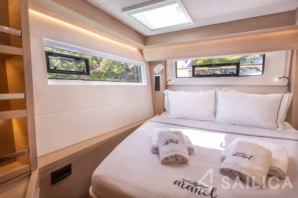 Lagoon 51 - Yacht Charter Sailica