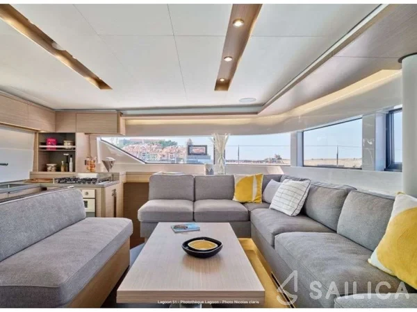 Lagoon 51 - Yacht Charter Sailica