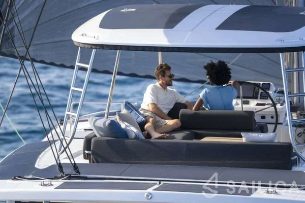 Lagoon 51 - Yacht Charter Sailica
