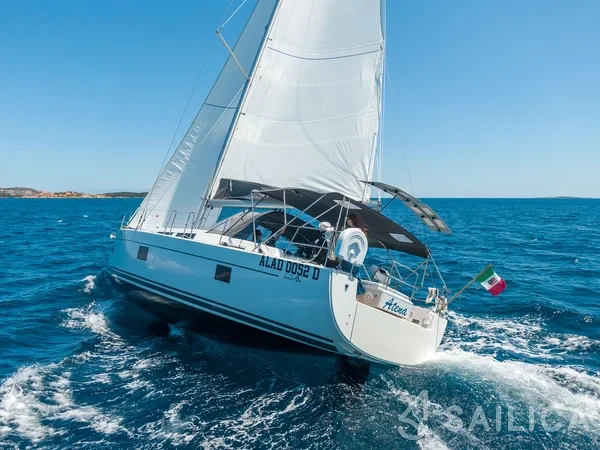 Hanse 508 - Yacht Charter Sailica