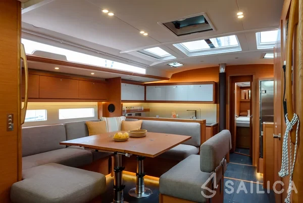 Dufour 530 - Yacht Charter Sailica